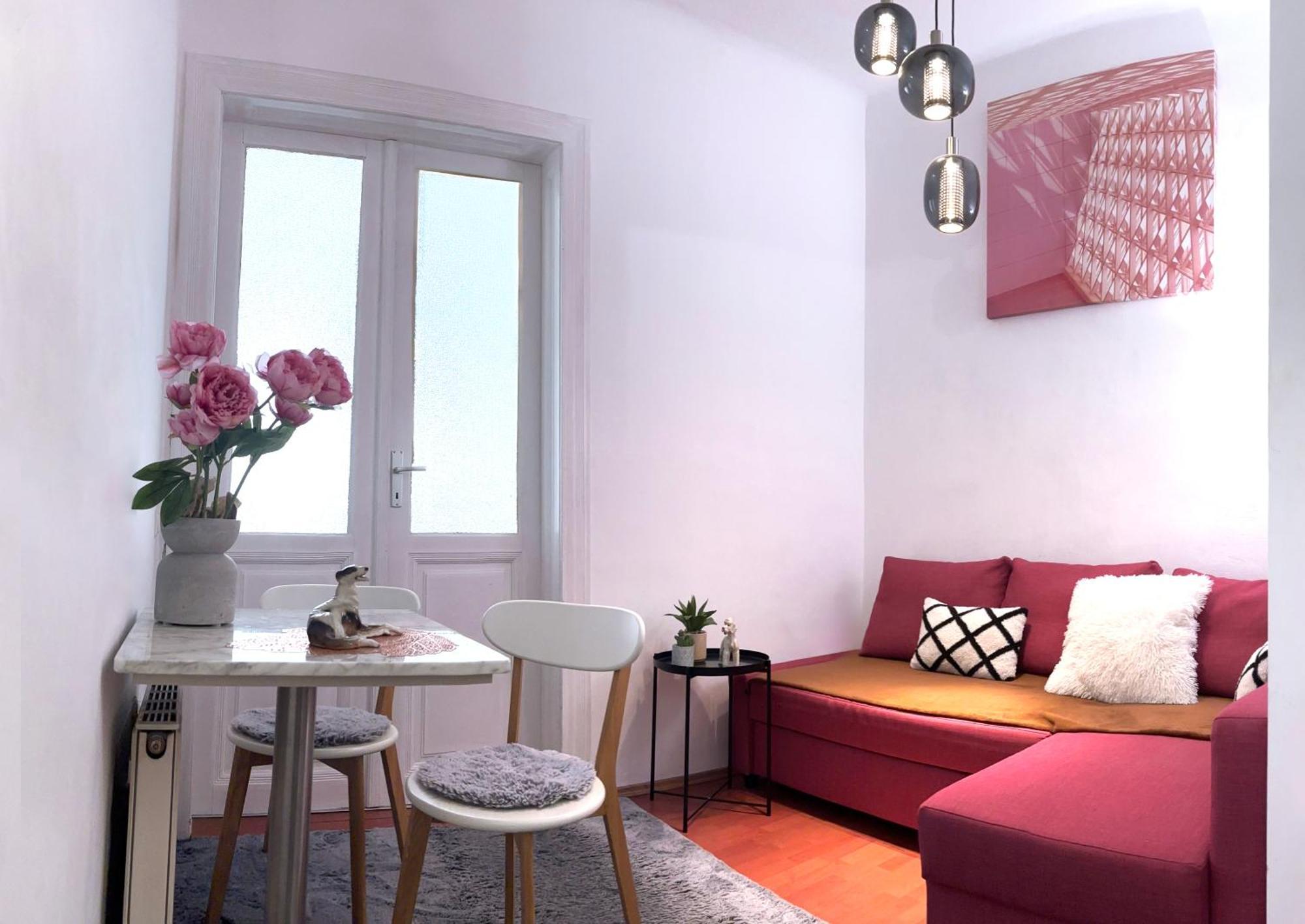 Big And Comfortable Mariahilfer Apartment Vienna